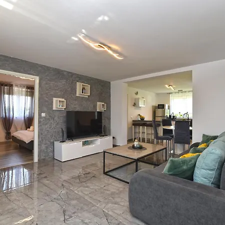 Prázdninový dům House 2154 *